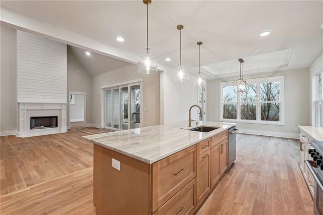 7465 Crestline Drive, Dawsonville, GA 30534