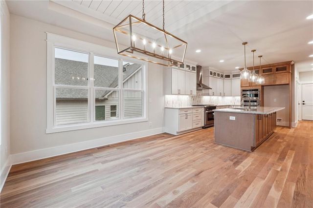 7465 Crestline Drive, Dawsonville, GA 30534