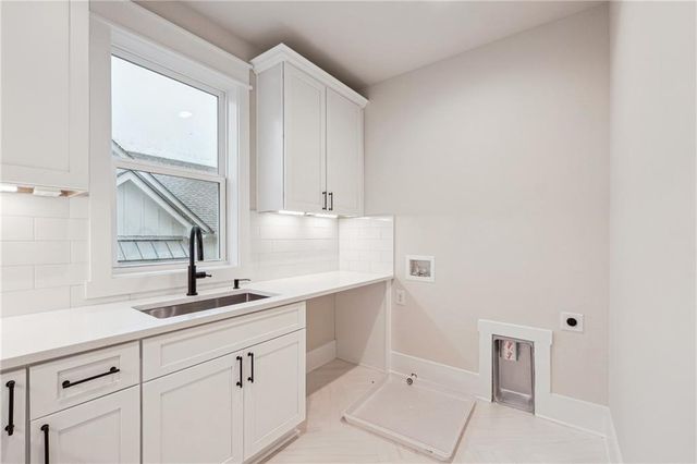 7465 Crestline Drive, Dawsonville, GA 30534