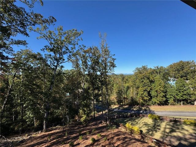 7465 Crestline Drive, Dawsonville, GA 30534