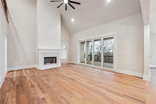 7465 Crestline Drive, Dawsonville, GA 30534