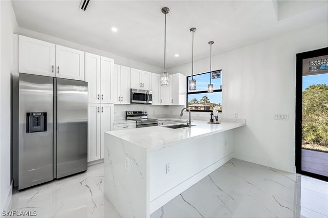 865 Chipley ST N, Lehigh Acres, FL 33974