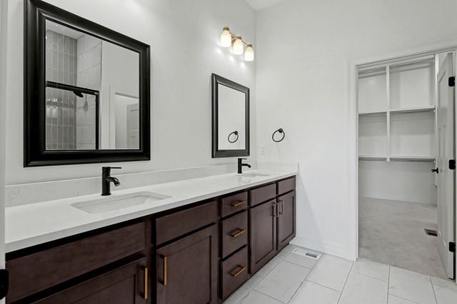 2640 S S Clear Creek St, Wichita, KS 67230