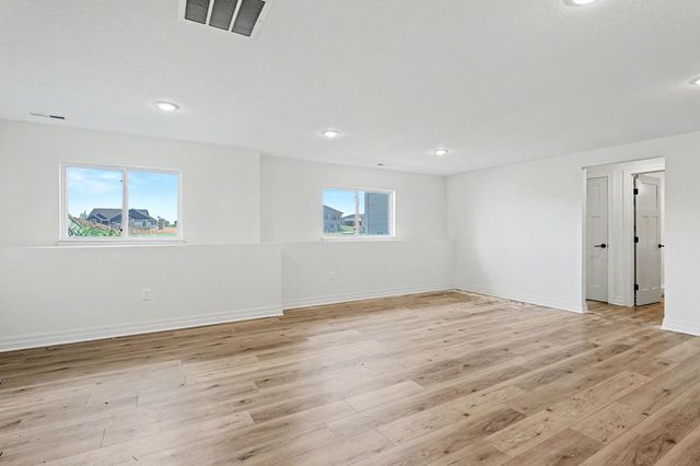 2640 S S Clear Creek St, Wichita, KS 67230
