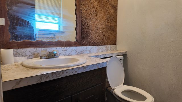 813 Waikiki Drive, Garland, TX 75043