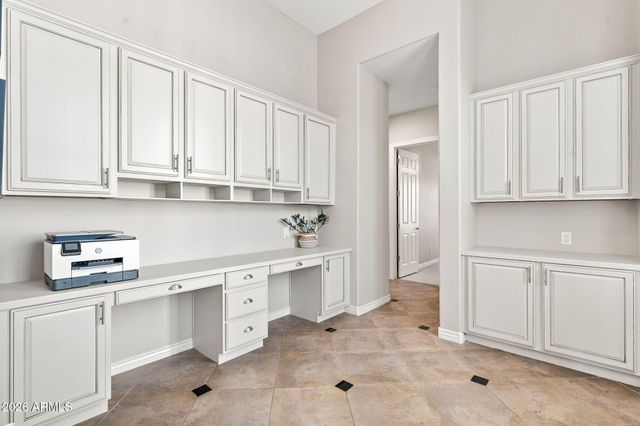 41702 N SIGNAL HILL Court, Phoenix, AZ 85086