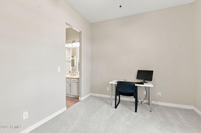 41702 N SIGNAL HILL Court, Phoenix, AZ 85086
