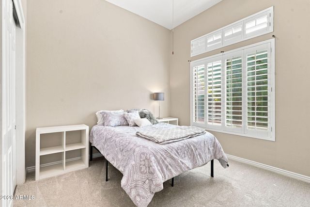 41702 N SIGNAL HILL Court, Phoenix, AZ 85086