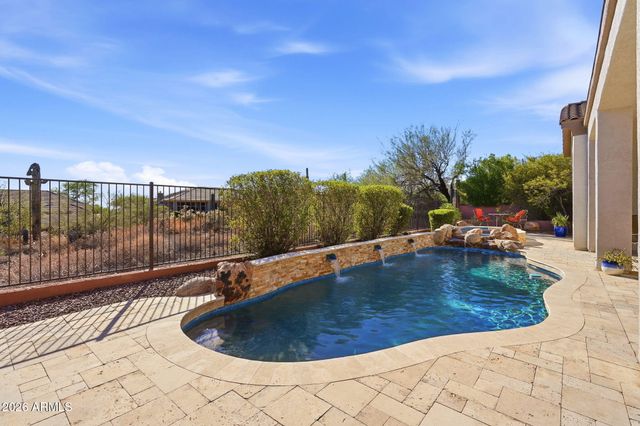 41702 N SIGNAL HILL Court, Phoenix, AZ 85086
