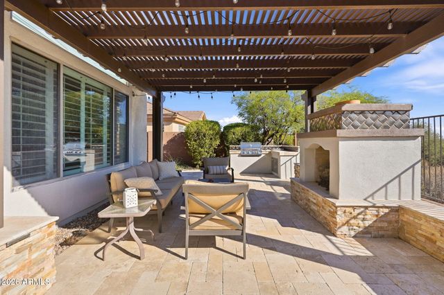 41702 N SIGNAL HILL Court, Phoenix, AZ 85086
