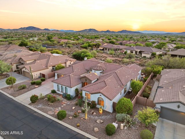 41702 N SIGNAL HILL Court, Phoenix, AZ 85086