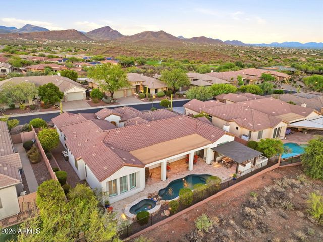 41702 N SIGNAL HILL Court, Phoenix, AZ 85086