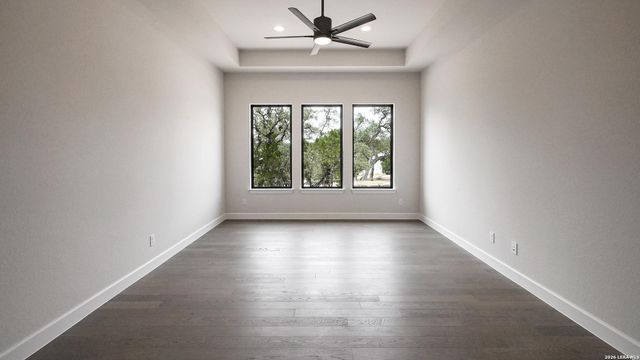 1112 ELM FOREST DR, New Braunfels, TX 78132