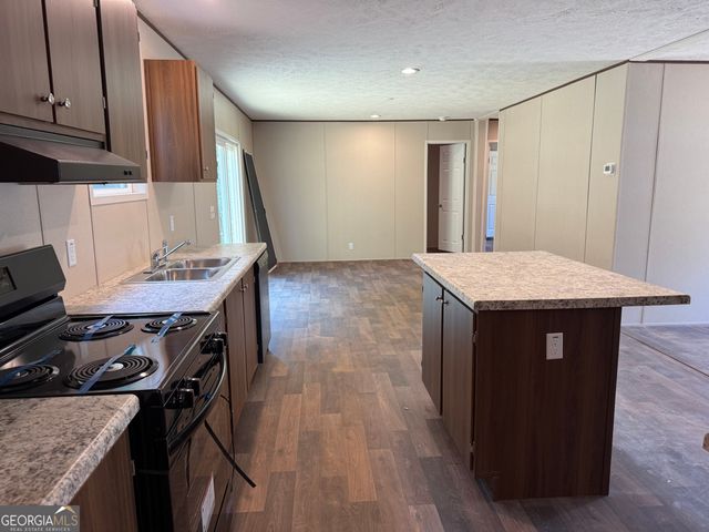 133 Tallahatchee Drive, Carrollton, GA 30116