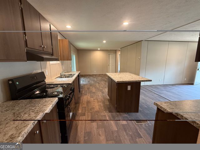 133 Tallahatchee Drive, Carrollton, GA 30116
