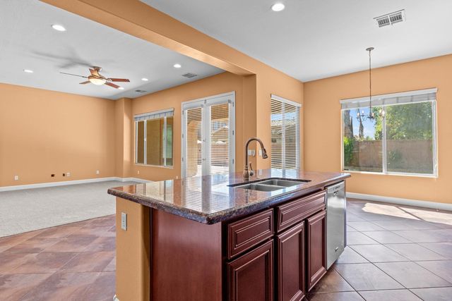 2771 E Wisteria Drive, Chandler, AZ 85286