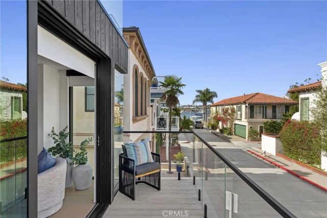 503 J, Newport Beach, CA 92661