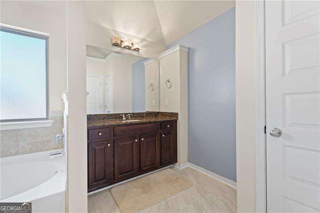 12174 CENTERRA Drive, Hampton, GA 30228
