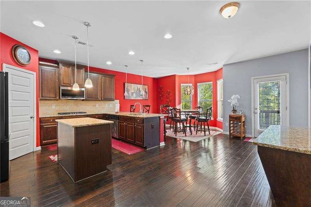 12174 CENTERRA Drive, Hampton, GA 30228
