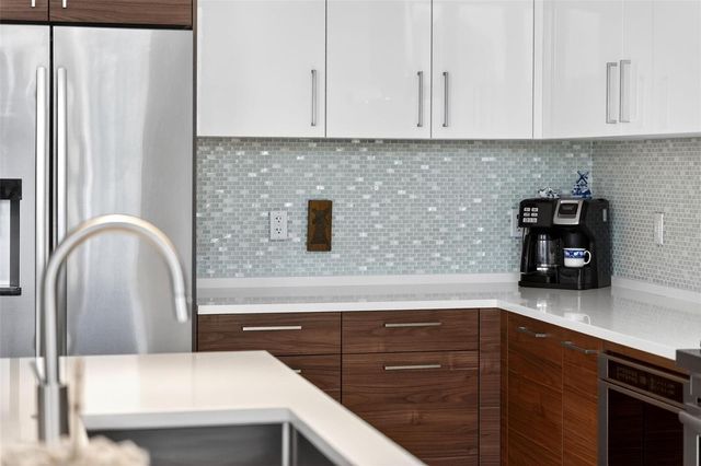 111 S PINEAPPLE AVENUE 806, Sarasota, FL 34236