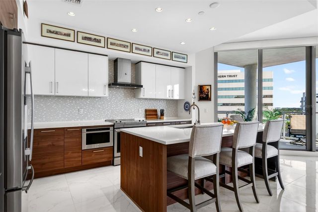 111 S PINEAPPLE AVENUE 806, Sarasota, FL 34236