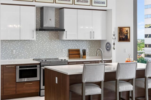 111 S PINEAPPLE AVENUE 806, Sarasota, FL 34236