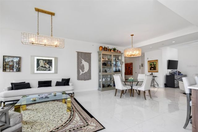 111 S PINEAPPLE AVENUE 806, Sarasota, FL 34236