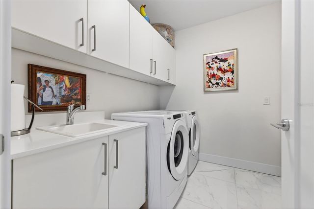 111 S PINEAPPLE AVENUE 806, Sarasota, FL 34236