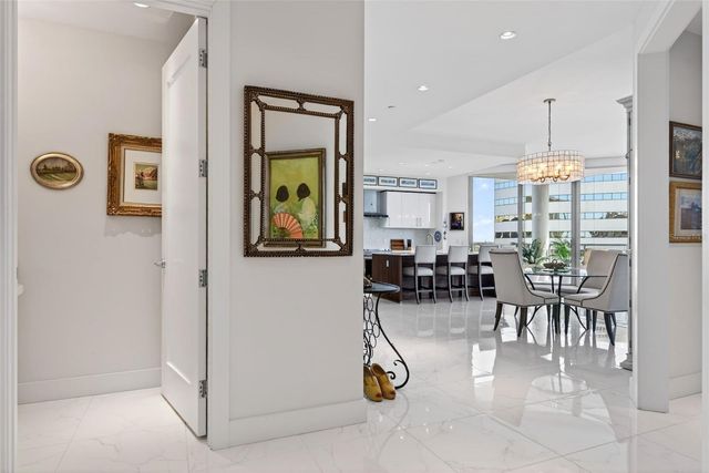 111 S PINEAPPLE AVENUE 806, Sarasota, FL 34236