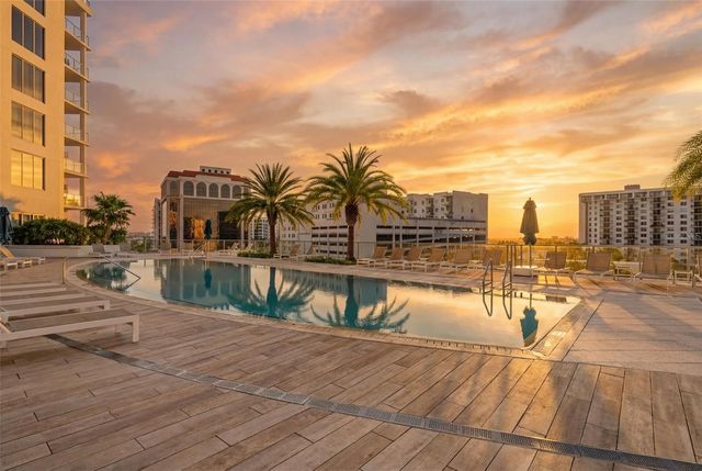 111 S PINEAPPLE AVENUE 806, Sarasota, FL 34236