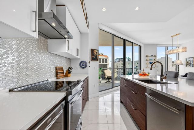 111 S PINEAPPLE AVENUE 806, Sarasota, FL 34236