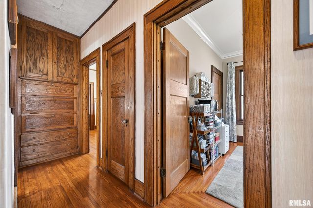 605 N MAIN Street, Washington, IL 61571