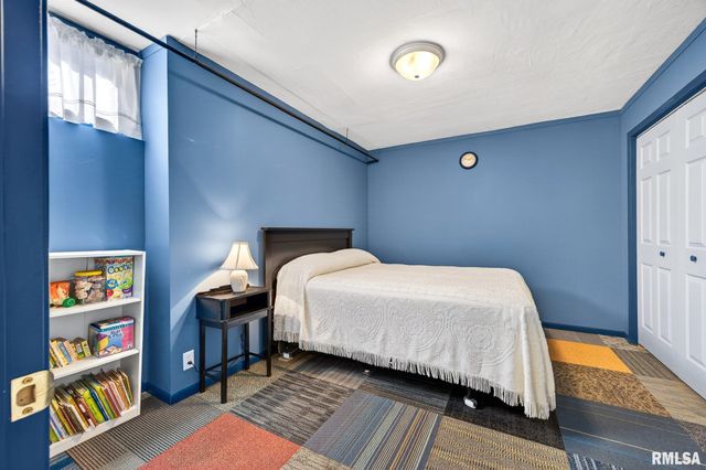 605 N MAIN Street, Washington, IL 61571