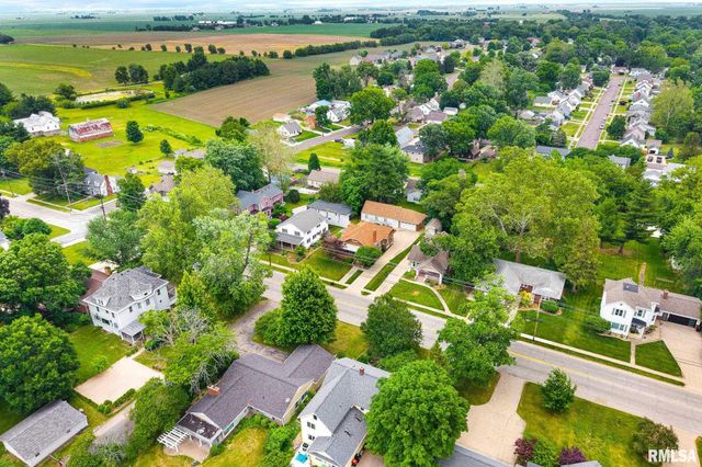 605 N MAIN Street, Washington, IL 61571