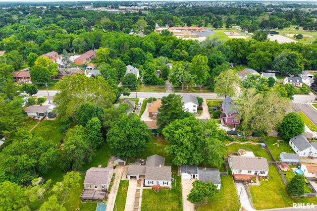 605 N MAIN Street, Washington, IL 61571