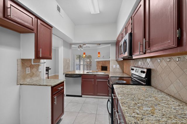 2835 Keller Springs Road 1103, Carrollton, TX 75006