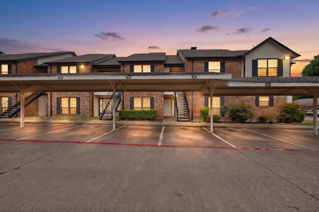 2835 Keller Springs Road 1103, Carrollton, TX 75006