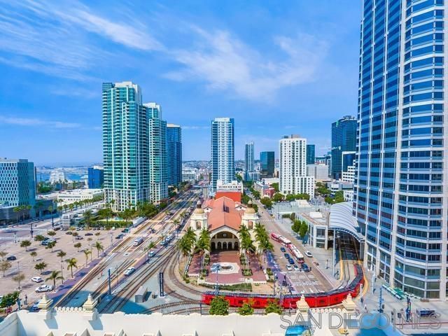 700 W E St 1504, San Diego, CA 92101