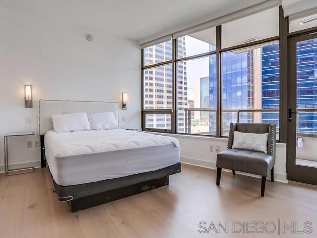 700 W E St 1504, San Diego, CA 92101