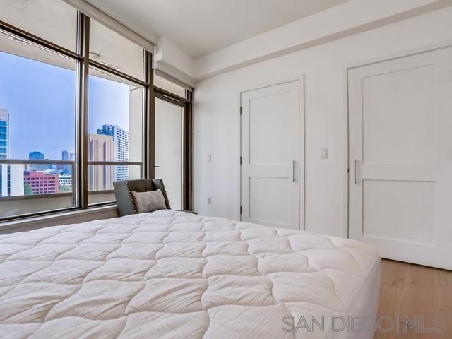 700 W E St 1504, San Diego, CA 92101