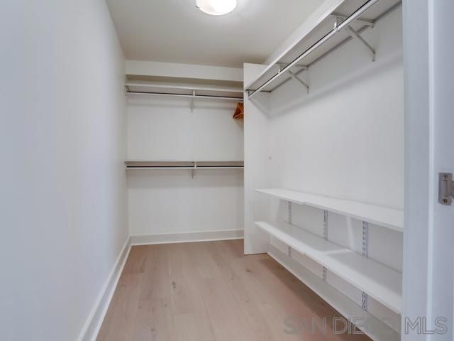 700 W E St 1504, San Diego, CA 92101