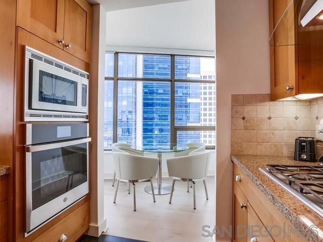 700 W E St 1504, San Diego, CA 92101