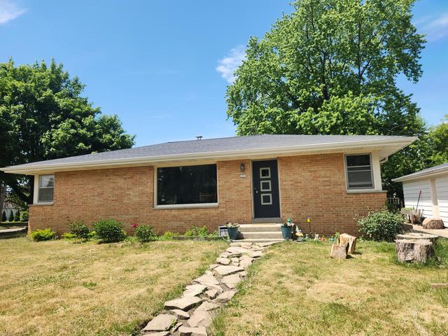 6205 N Garden Grove LANE, Glendale, WI 53209