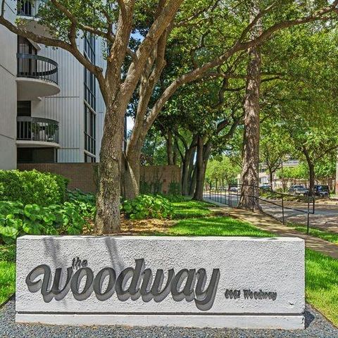 5001 Woodway 104, Houston, TX 77056