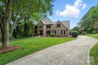 147 Old Squaw Road, Mooresville, NC 28117