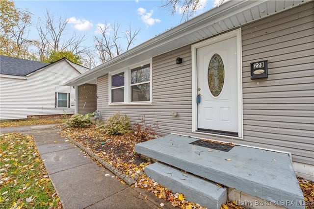 220 Short Street, Clarksville, IN 47129