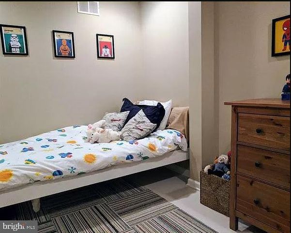 512 BRICKHOUSE RD, Princeton, NJ 08540