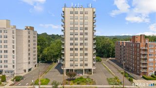 2370 North Avenue 2G, Bridgeport, CT 06604