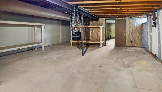 4257 S State Road, Davison, MI 48423