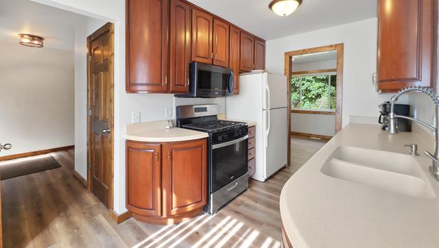 4257 S State Road, Davison, MI 48423